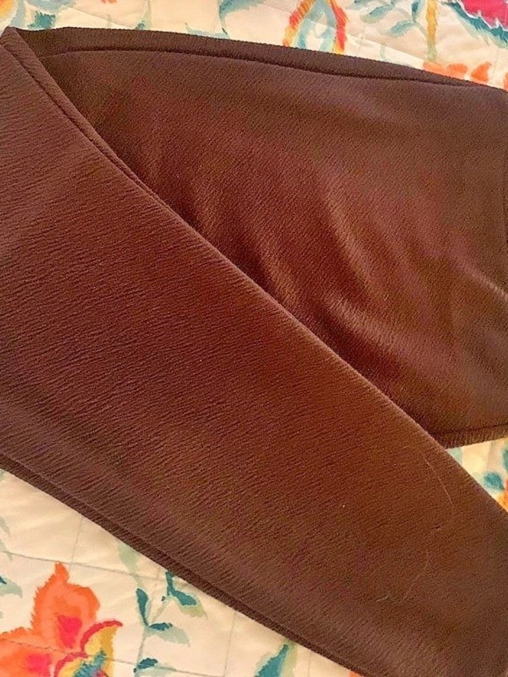 LuLaRoe Luxe Raisin Brown Jaquard Leggings Size XL Like New